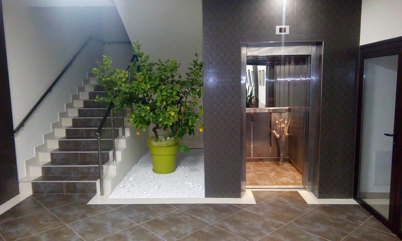 Hotel-Clinic Dr. Gechevi 파벨 반야 외부 사진