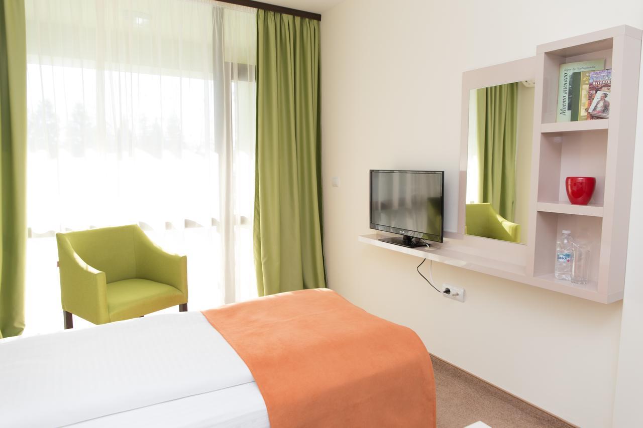 Hotel-Clinic Dr. Gechevi 파벨 반야 외부 사진